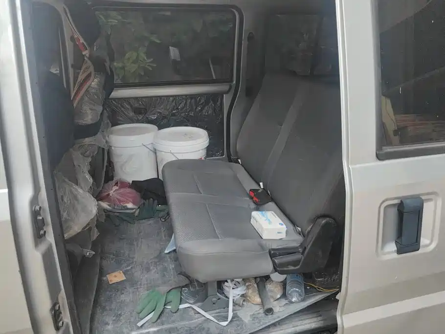 Wuling Rongguang — миниатюра 11