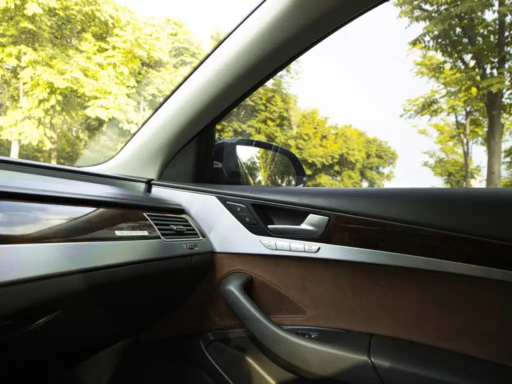 Audi A8 — миниатюра 27