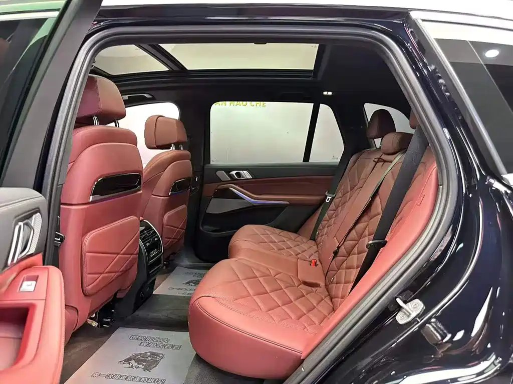 BMW X5 2022 xDrive 40Li M Sport
