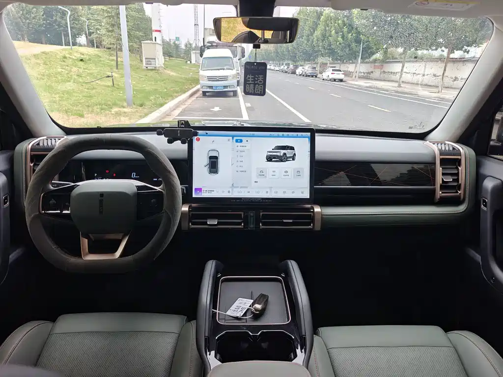 iCAR iCAR 03 — миниатюра 10