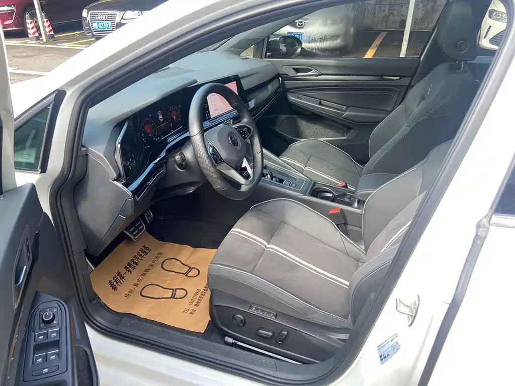 Volkswagen Golf — миниатюра 10