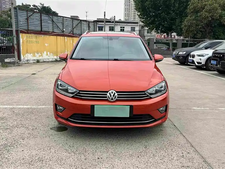 Volkswagen Golf Sportsvan — миниатюра 2