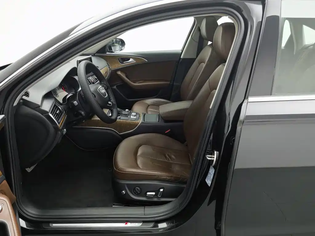 Audi A6L — миниатюра 10