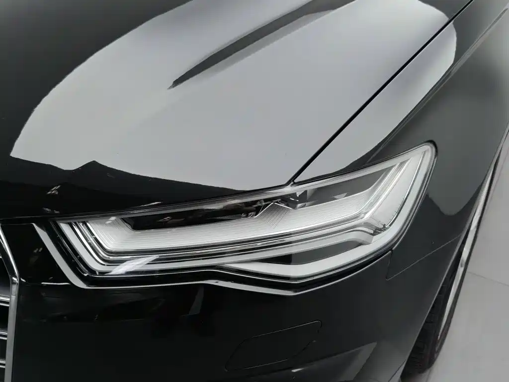 Audi A6L — миниатюра 7