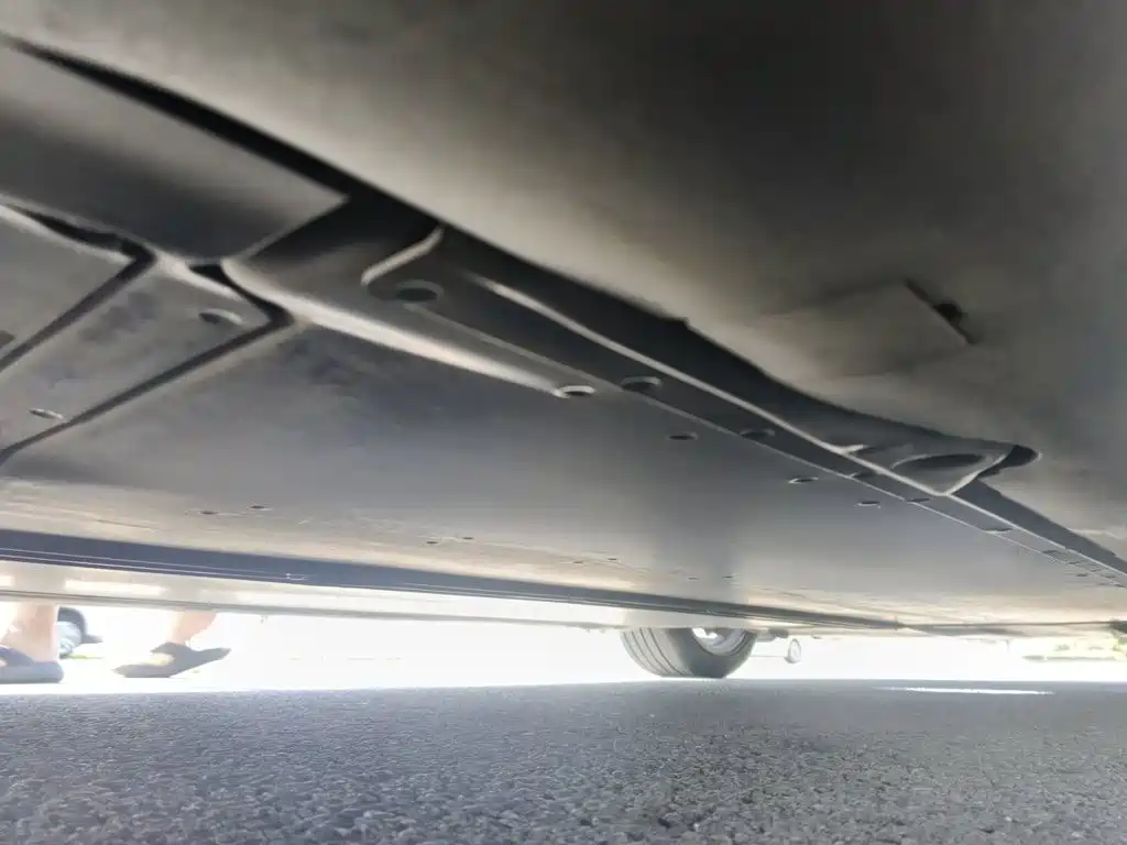 Tesla Model 3 — миниатюра 18