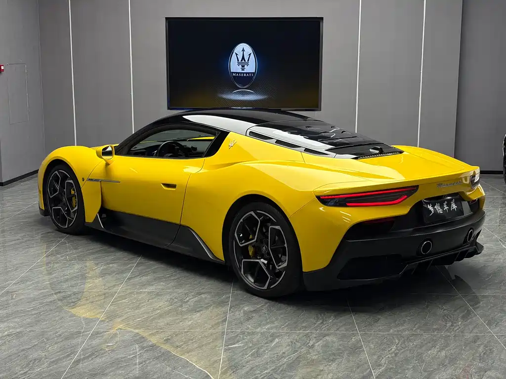Maserati MC20 — миниатюра 7