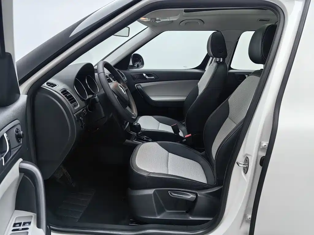 Skoda Yeti — миниатюра 10