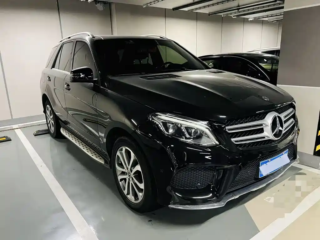 Mercedes-Benz GLE (Import) — миниатюра 3