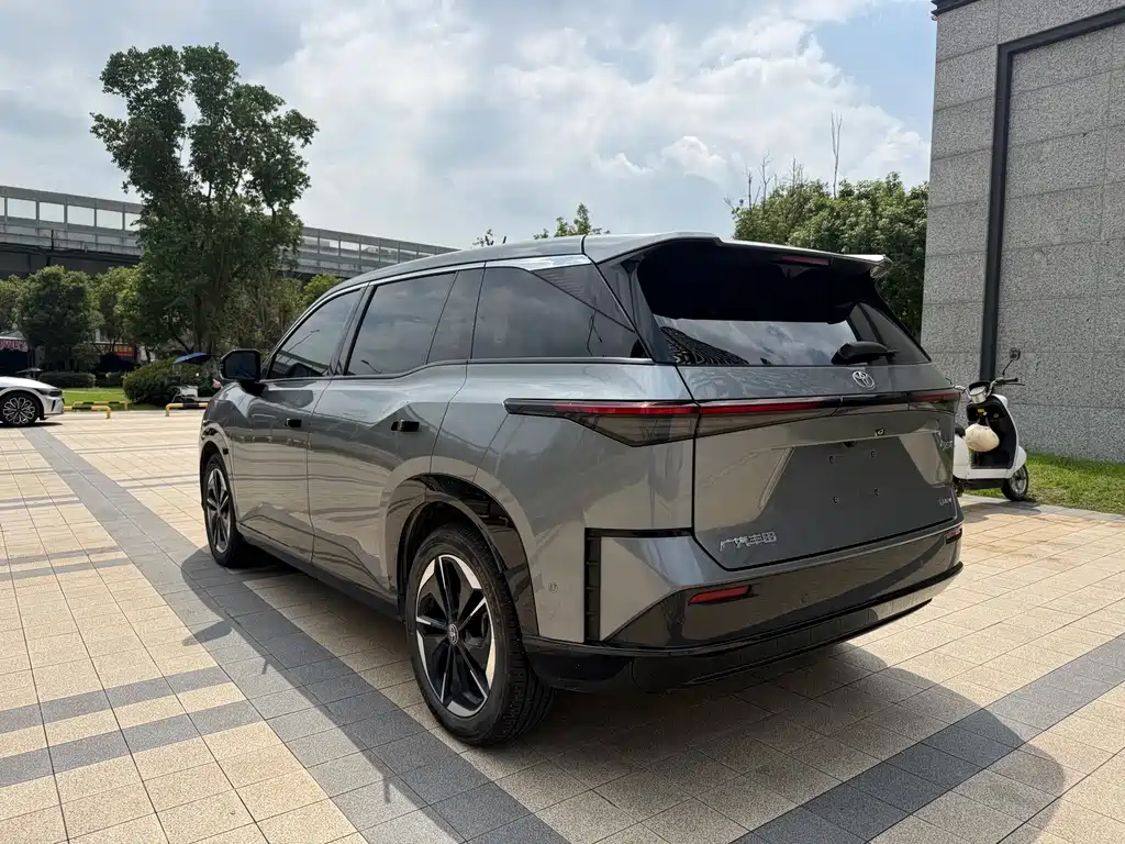 Toyota bZ3X — миниатюра 15
