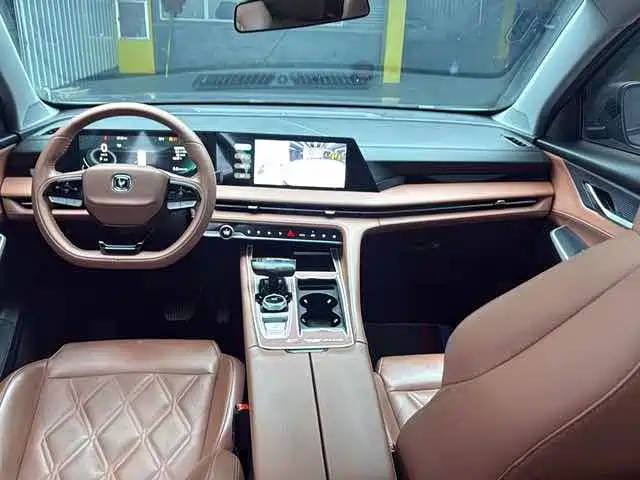 Changan CS75PLUS CS75 PLUS 2023 1.5T AT Luxury