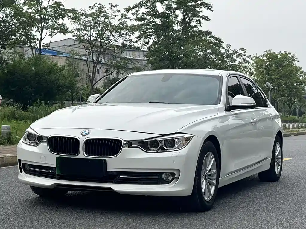 BMW 3 Series 2015