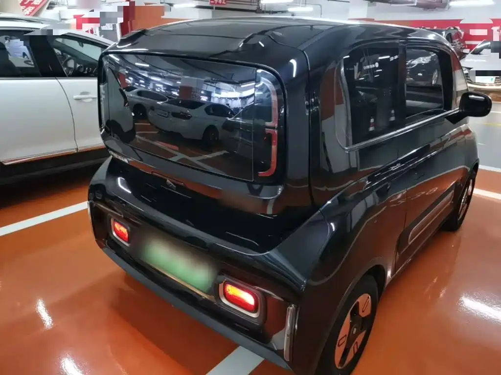 Baojun KiWi EV — миниатюра 7