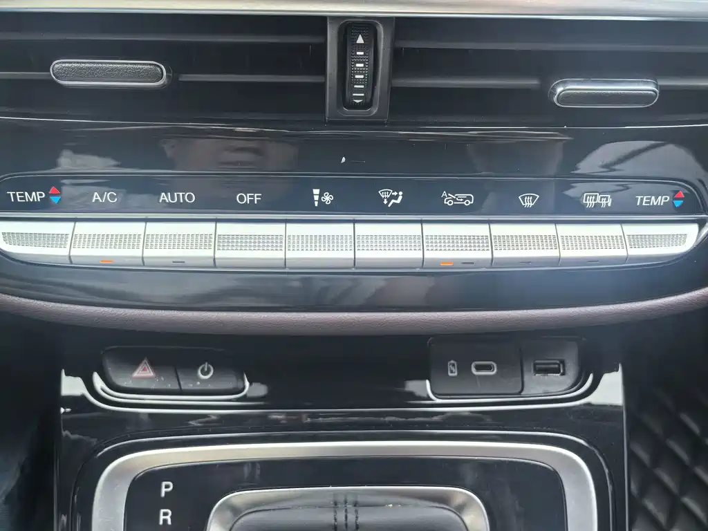 GAC Motor Trumpchi M6 — миниатюра 23