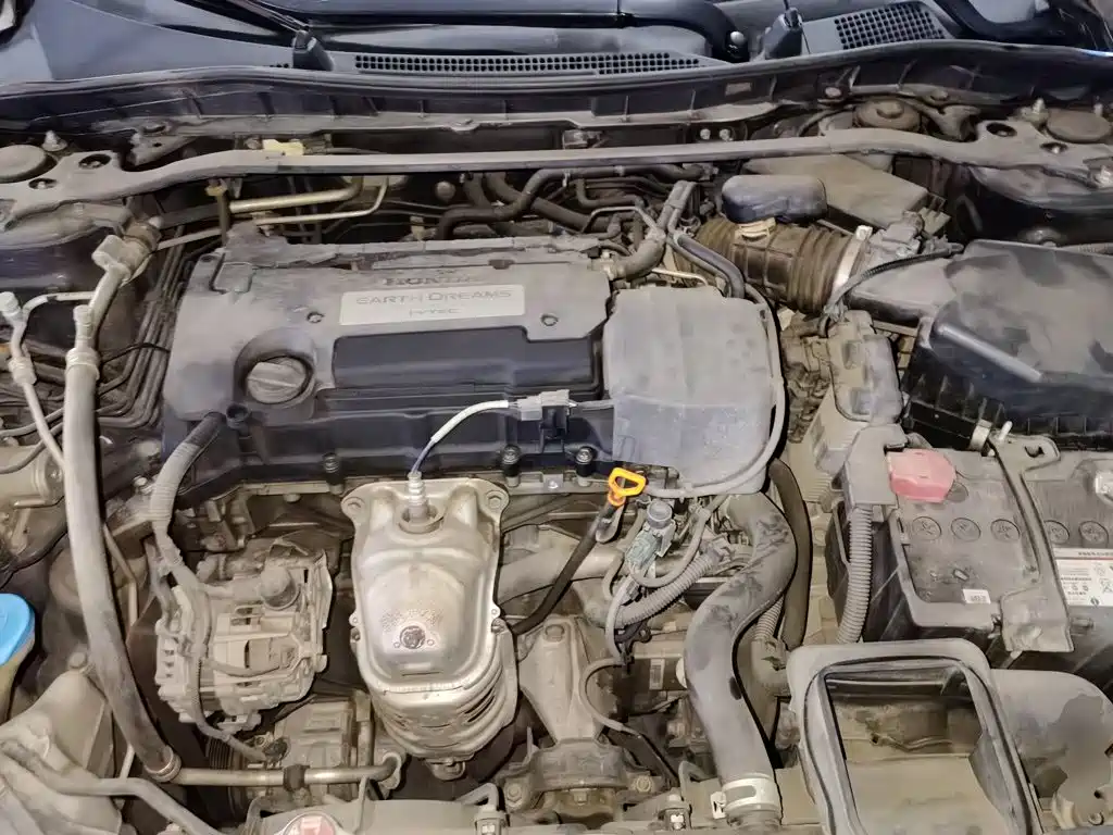 Honda Accord — миниатюра 11