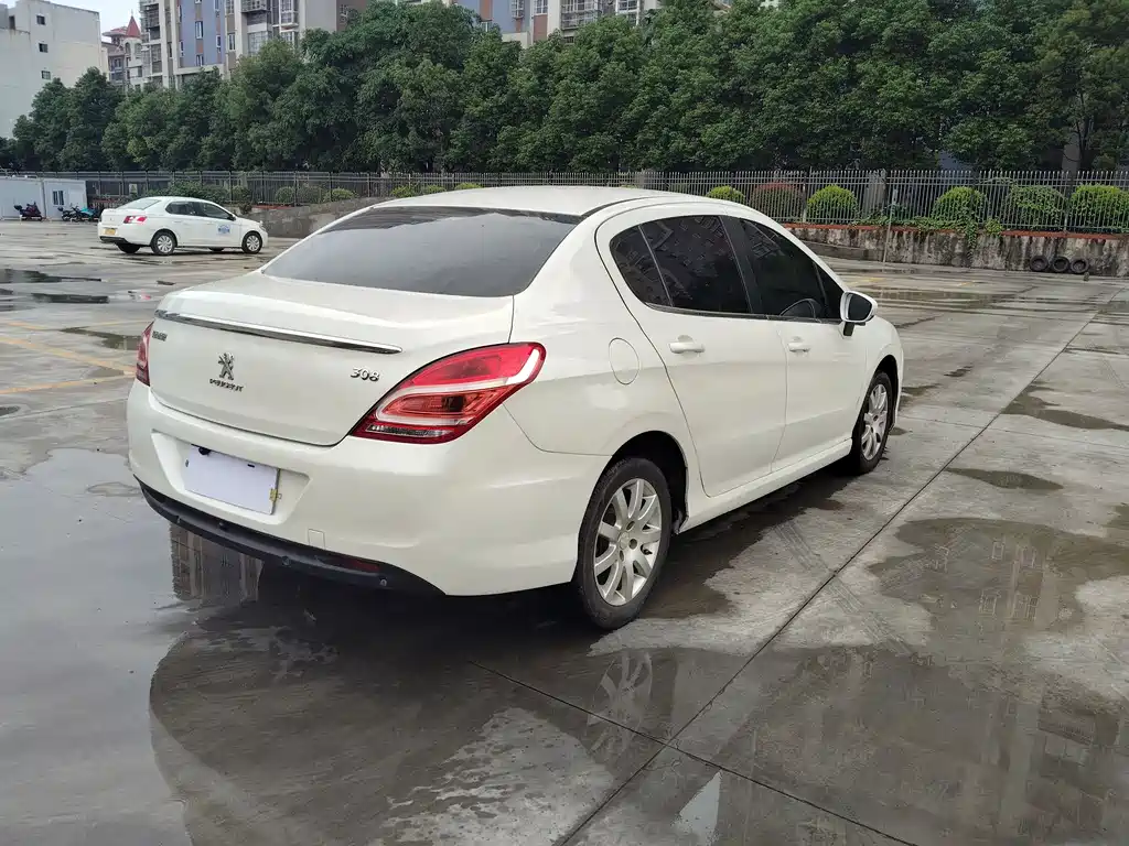 Peugeot 308 Joy Edition Classic 1.6L Auto Premium Fashion Type, фото 9