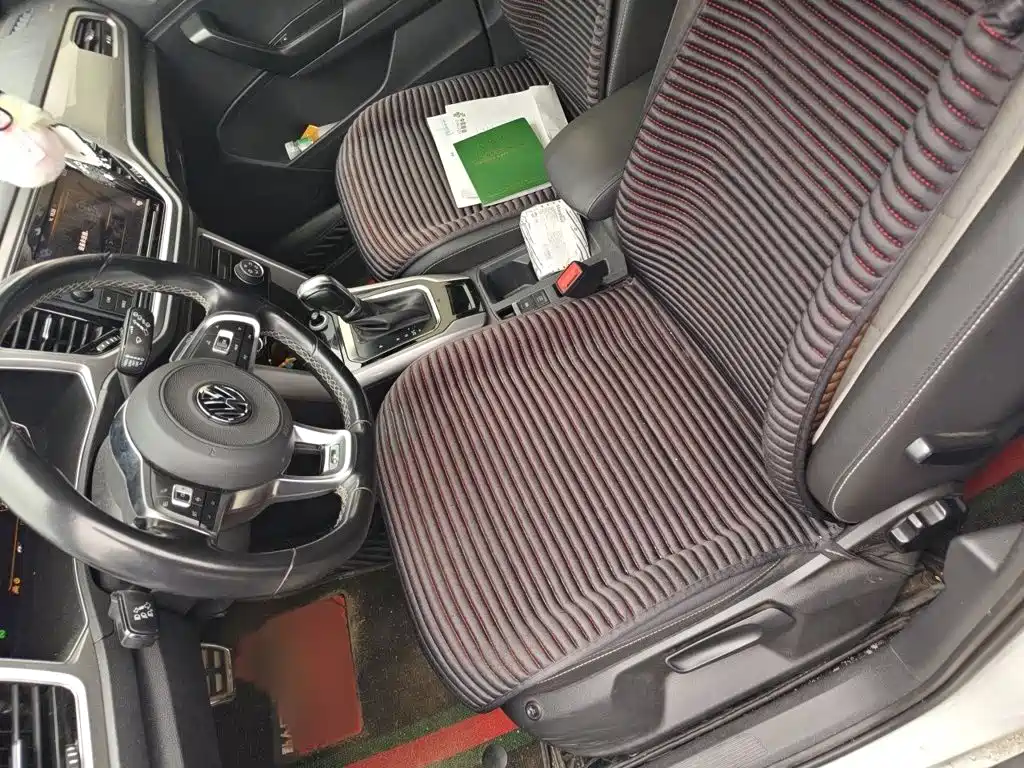 Volkswagen T-Roc — миниатюра 8
