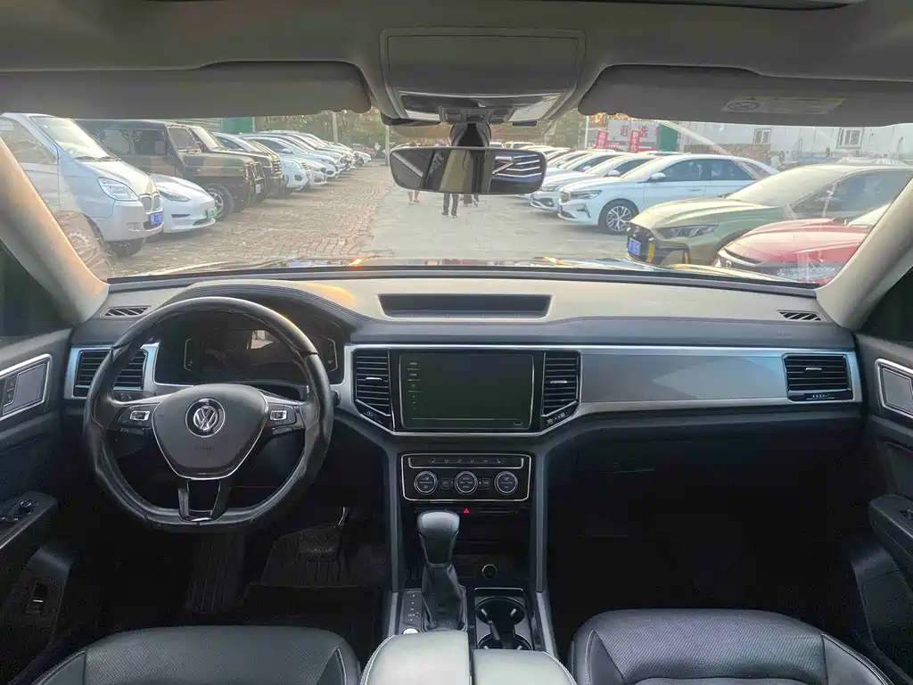 Volkswagen Teramont — миниатюра 8