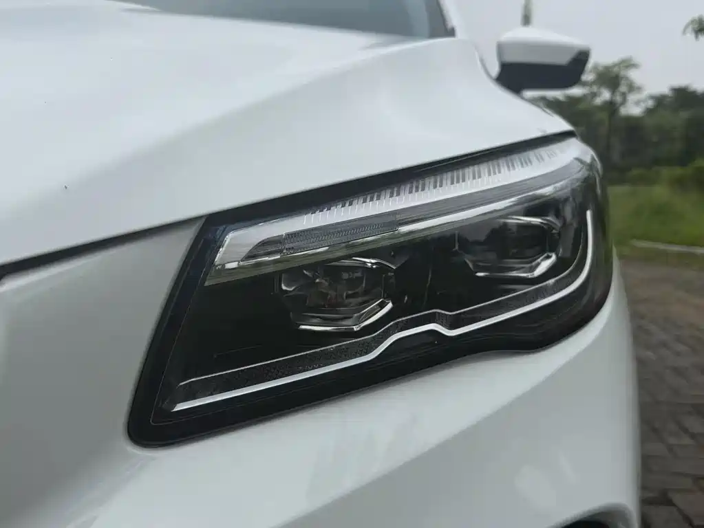 Geely Emgrand S — миниатюра 4