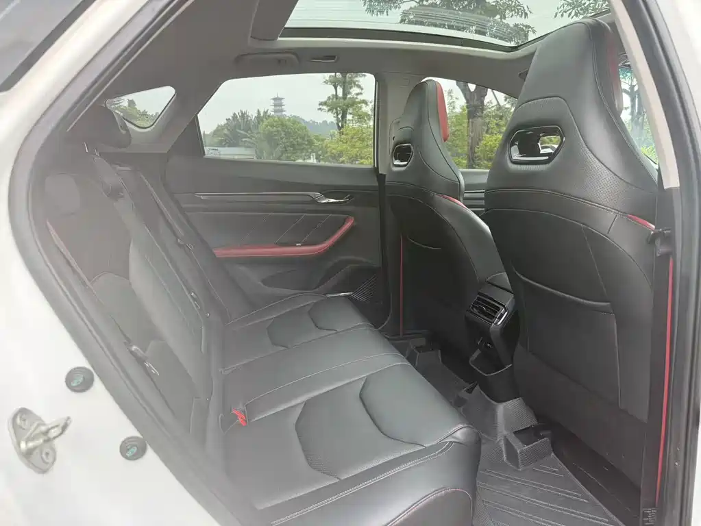 Geely Emgrand S — миниатюра 11