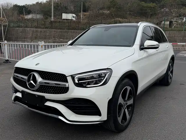 MERCEDES-BENZ GLC 2022
