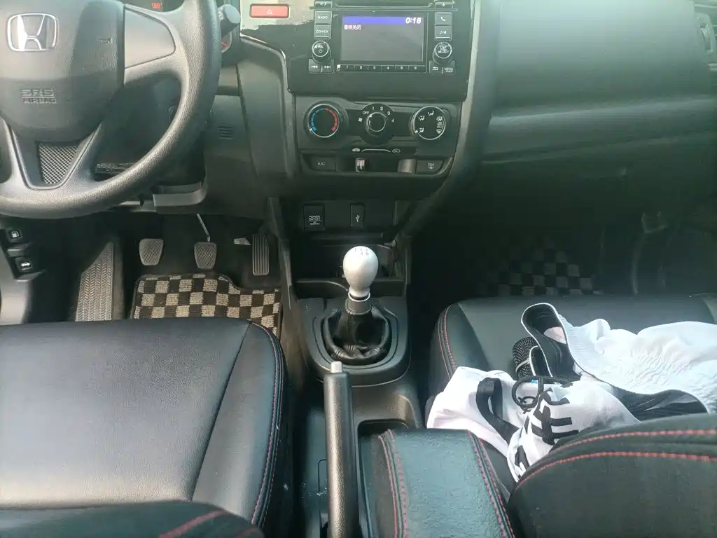 Honda Fit — миниатюра 14
