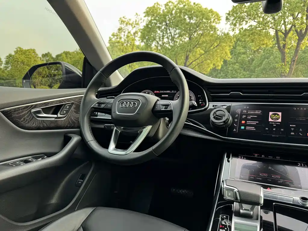 Audi Q8 — фотографии объявления, Фото 10