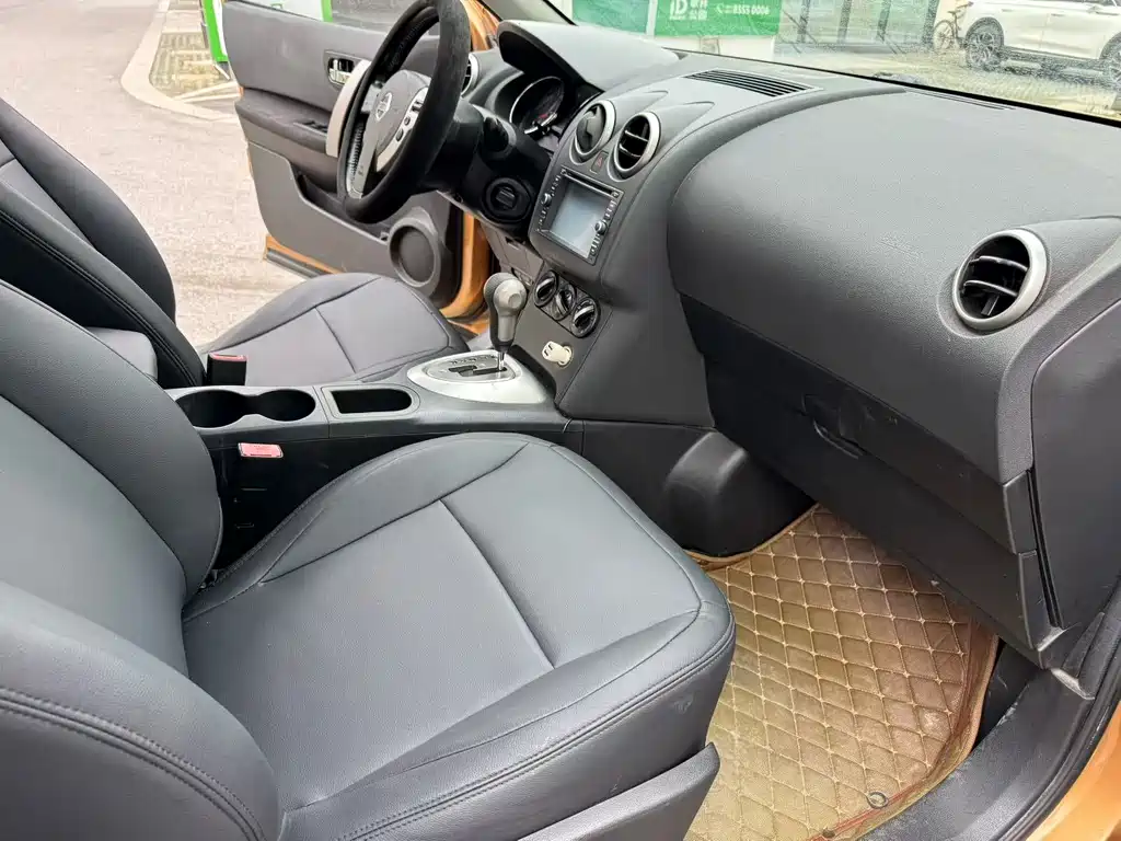 Nissan Qashqai — миниатюра 8