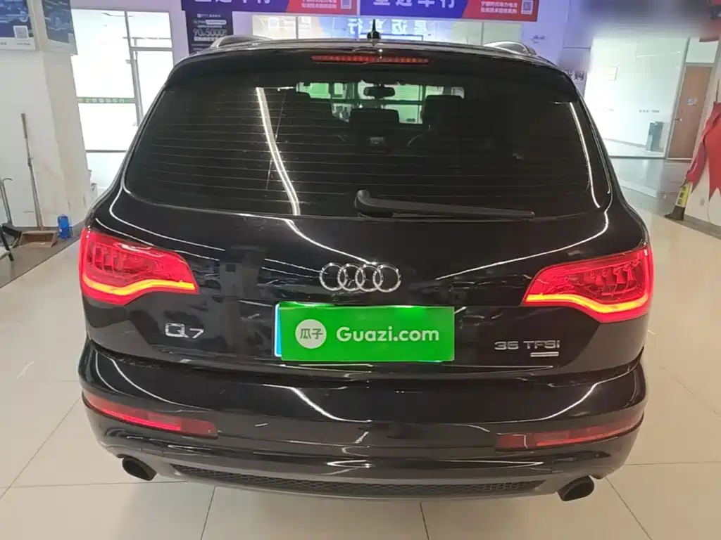 Audi Q7 — миниатюра 6