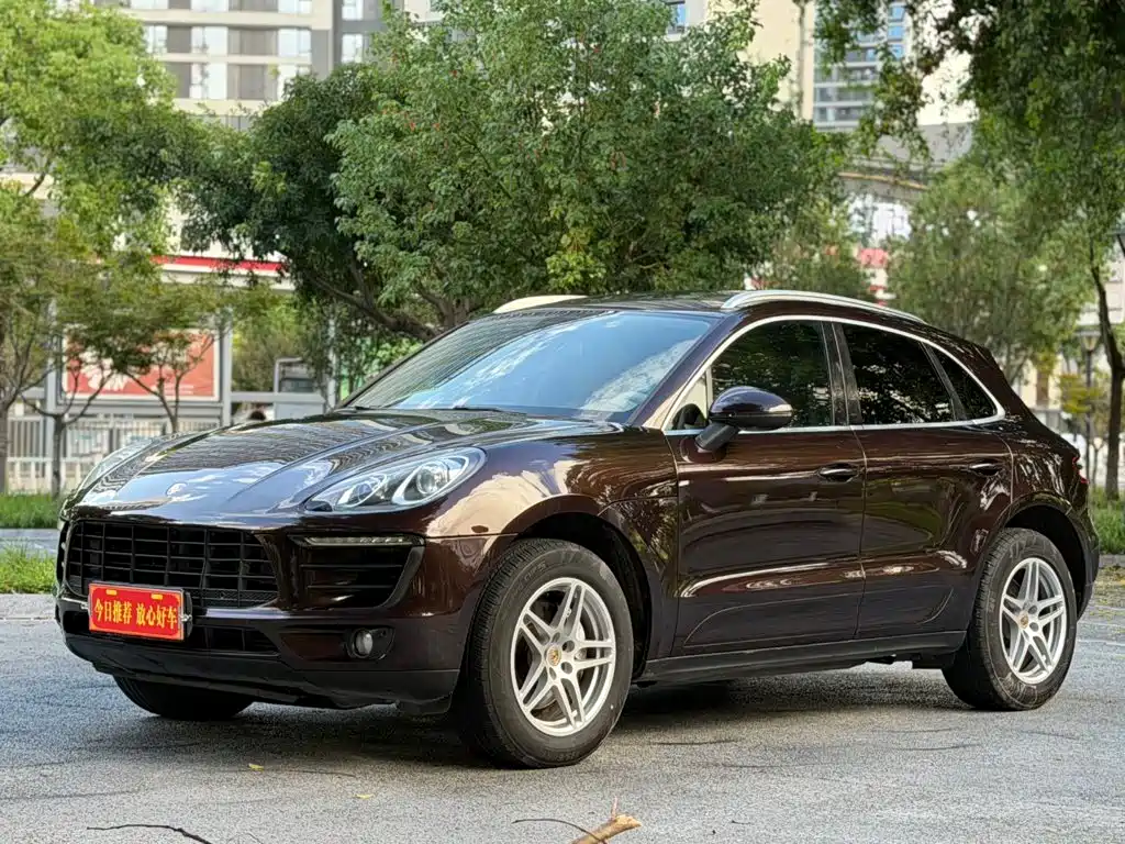 Porsche Macan — миниатюра 3