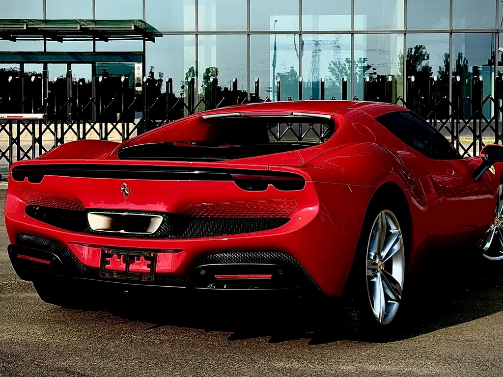 FERRARI  296