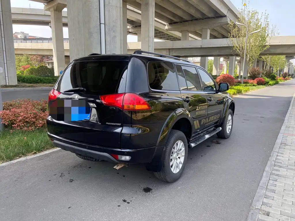 Mitsubishi Pajero Sport 2013 3.0L AT Luxury