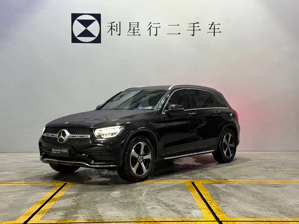 MERCEDES-BENZ GLC