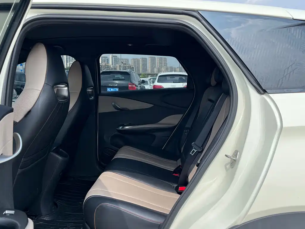 BYD Dolphin — миниатюра 12