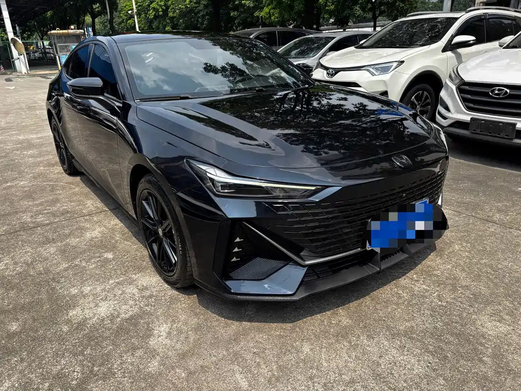 Changan UNI-V — миниатюра 3
