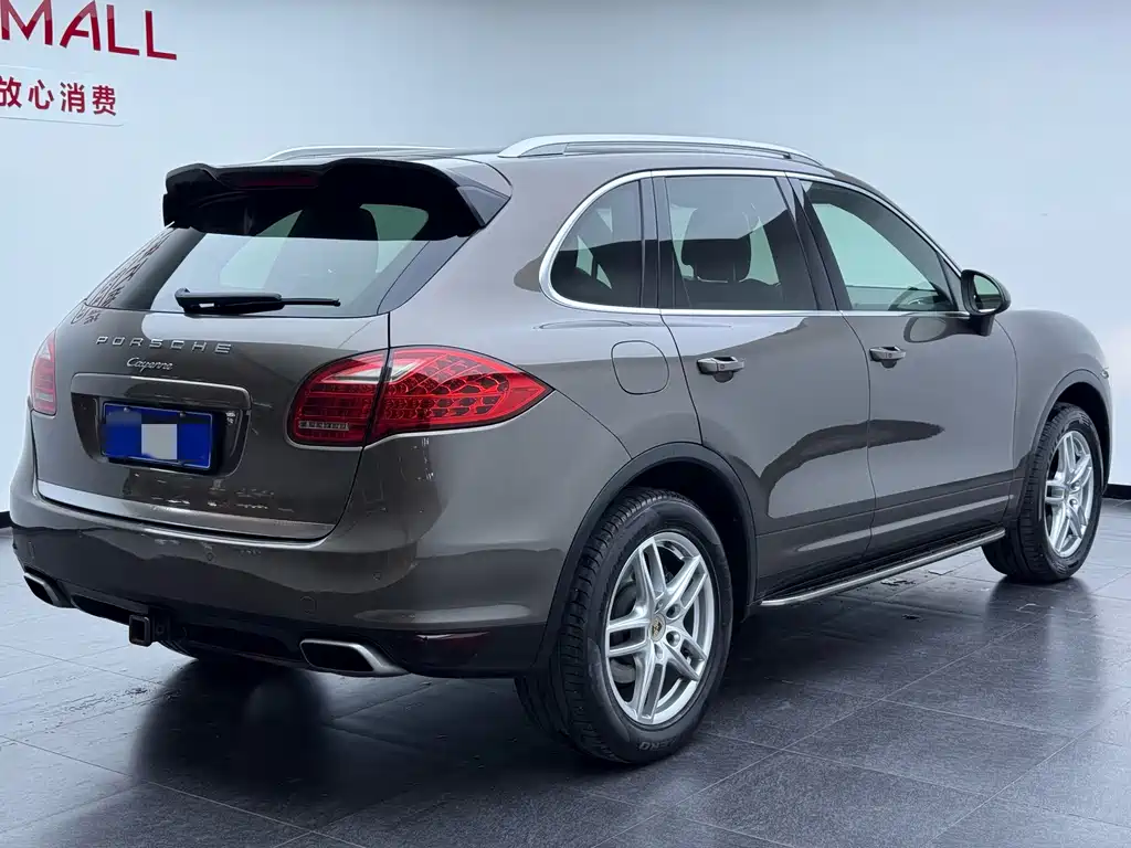 Porsche Cayenne — миниатюра 19