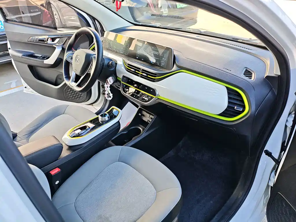 Changan Benben E-Star — миниатюра 7