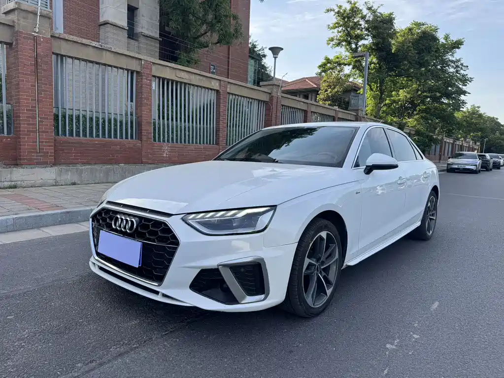 Audi A4L 2024