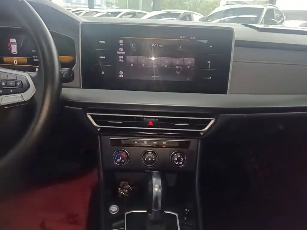Volkswagen Lavida — миниатюра 13
