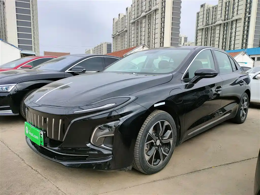 Hongqi Hongqi E-QM5 2023
