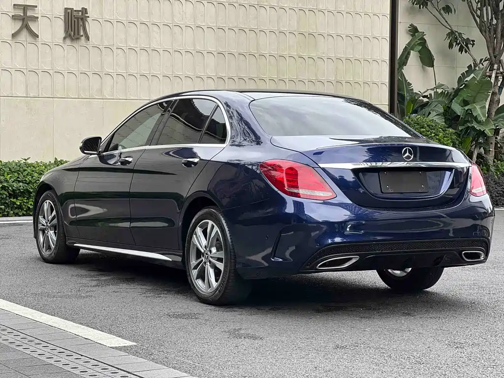 Mercedes-Benz C-Class C 2017 C 200 L Sport