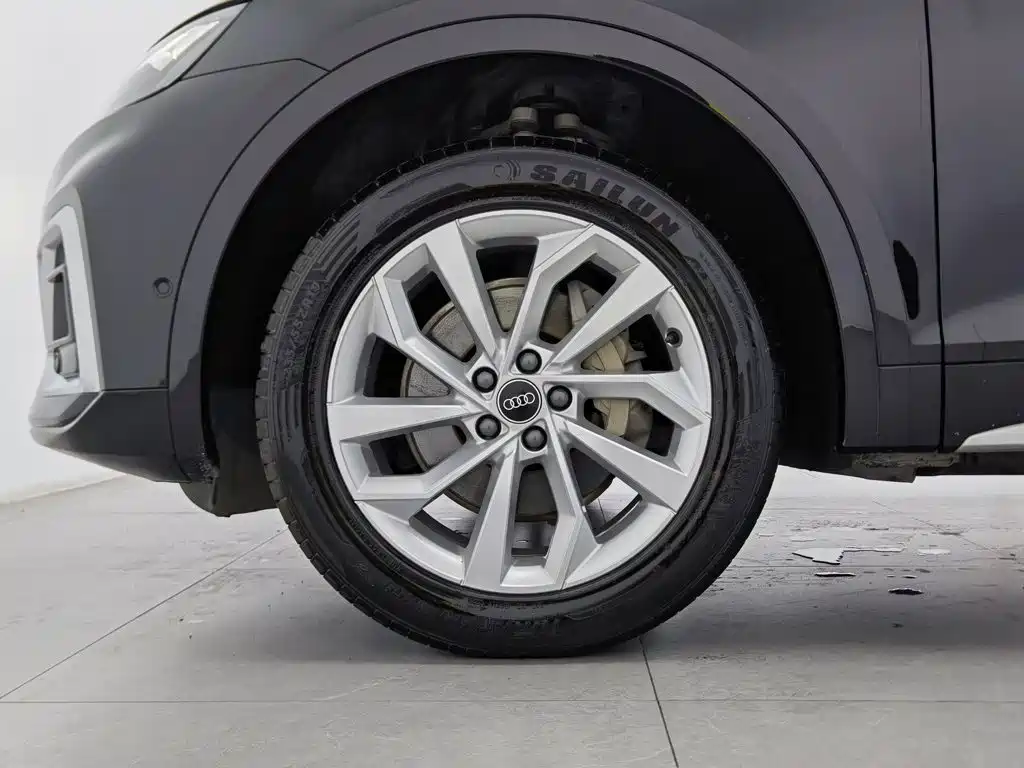 Audi Q5L — миниатюра 17