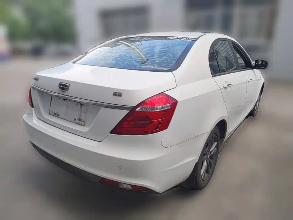Geely Emgrand — миниатюра 10