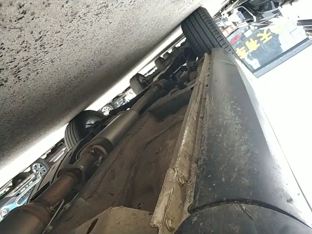 Wey Wey VV6 — миниатюра 21