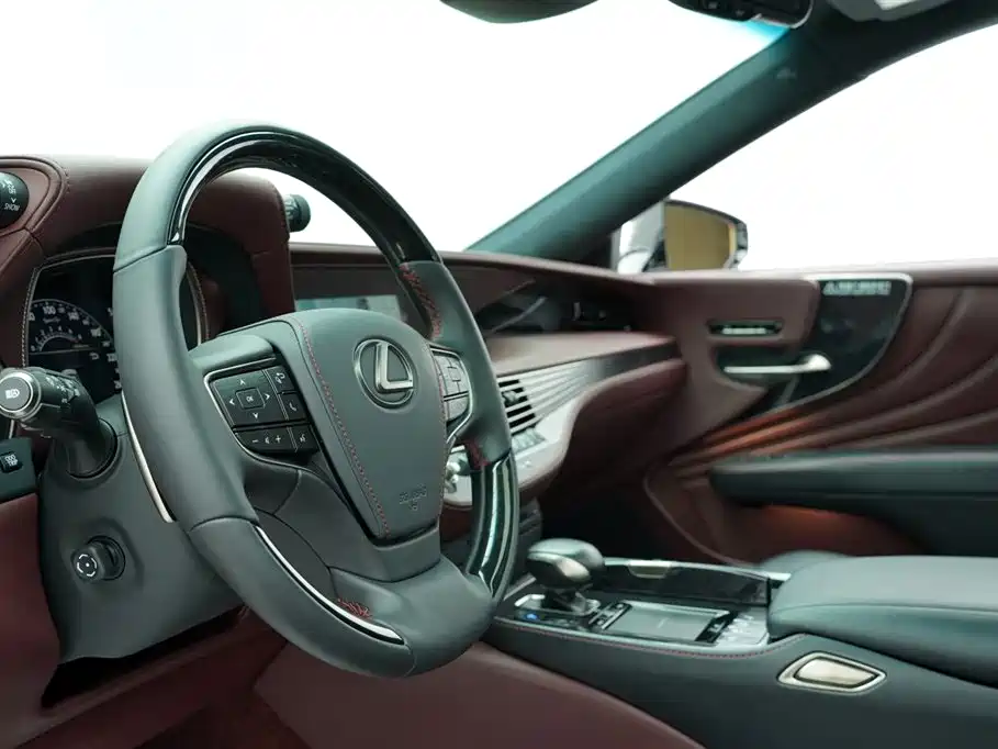 Lexus LS 2018 500h Executive V