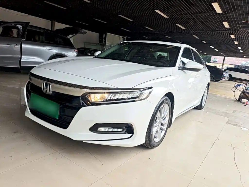 Honda Accord — миниатюра 2