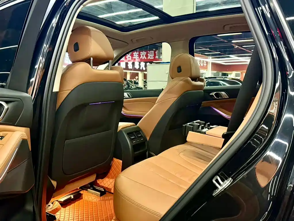 BMW X5 (Import) — миниатюра 8