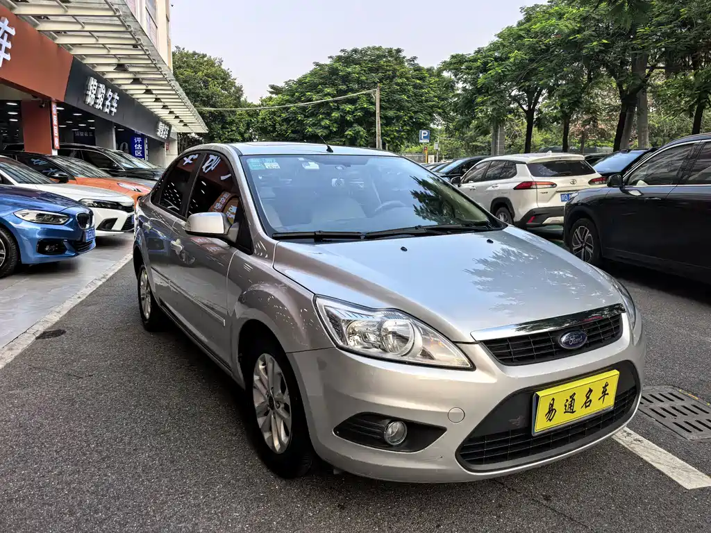 Ford Focus — миниатюра 5