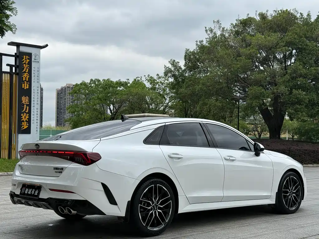 Kia K5 2020 380T GT-Line Flagship