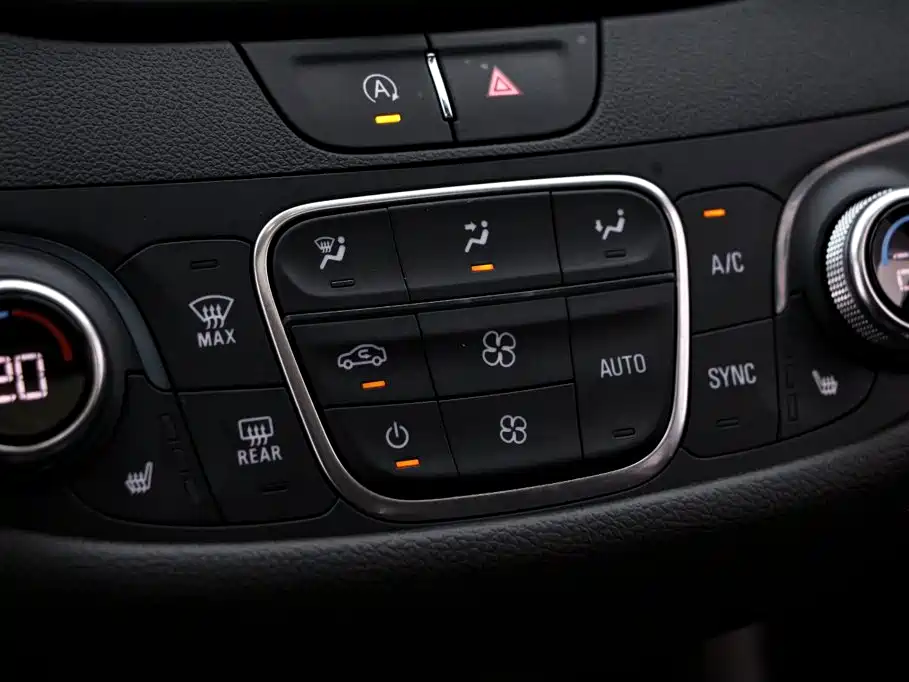 Chevrolet Malibu XL — миниатюра 9
