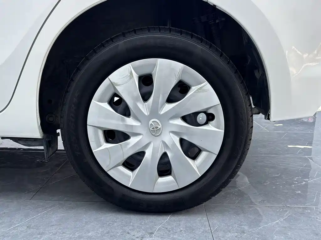 Toyota Vios FS — миниатюра 7